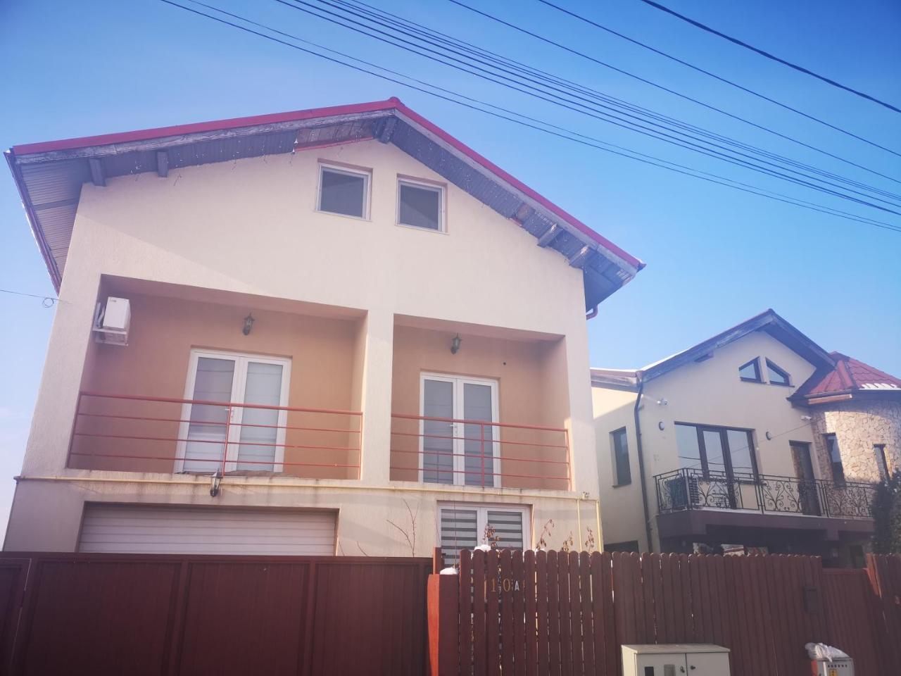 דירות Voluntari Apartament Iulia מראה חיצוני תמונה